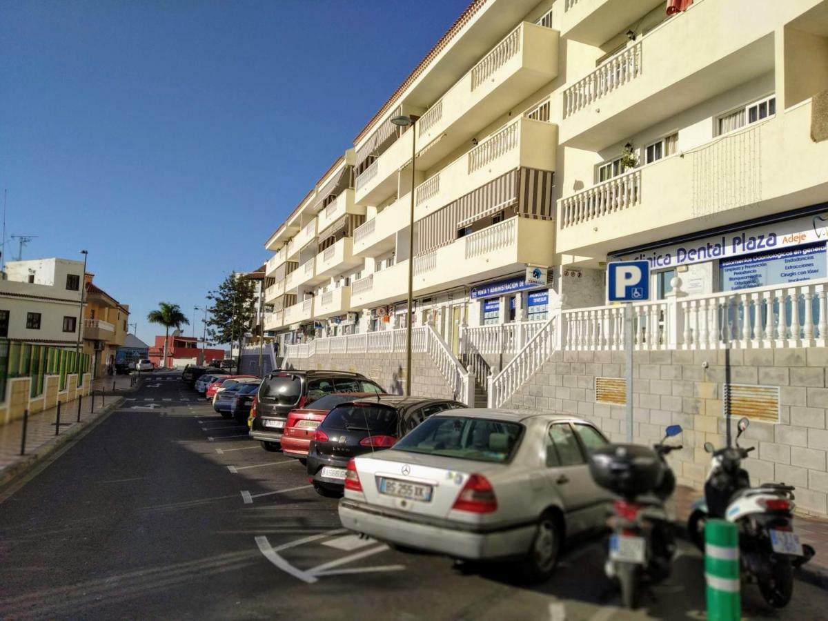 דירות אדחה Apartamento "La Livenza" En El Centro De Adeje Con Garaje Privado מראה חיצוני תמונה